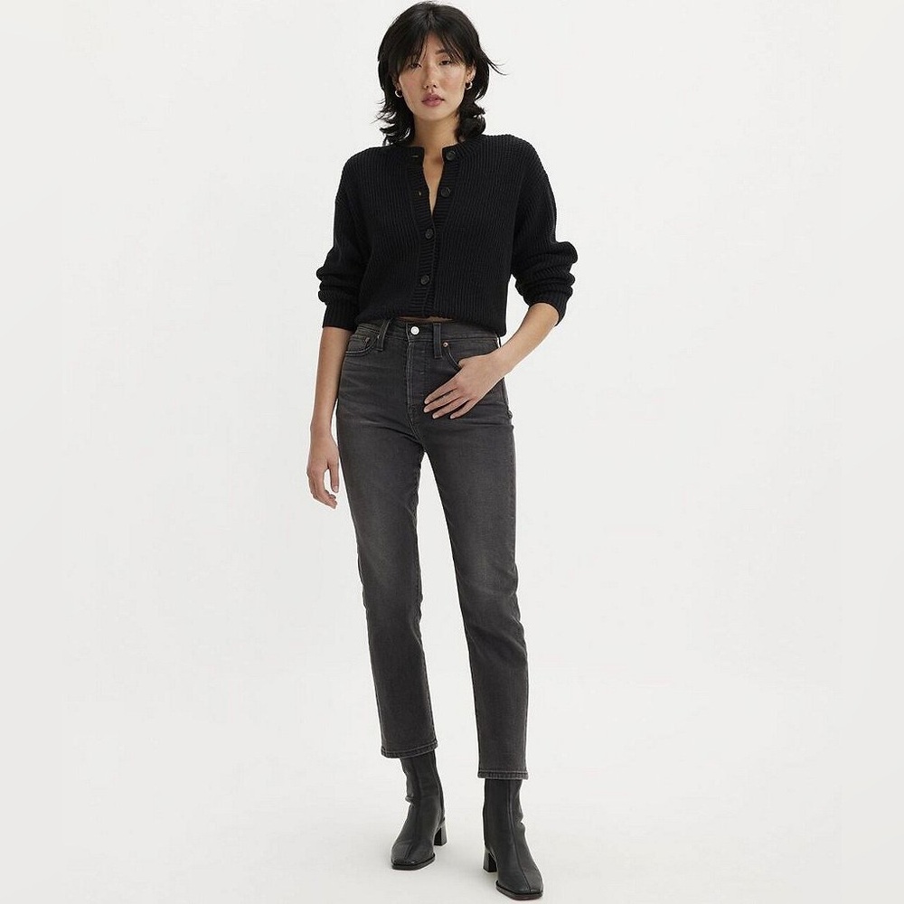 NWT Levi's Wedgie Straight High Rise Button Fly Denim Jeans Women’s 28 x 30